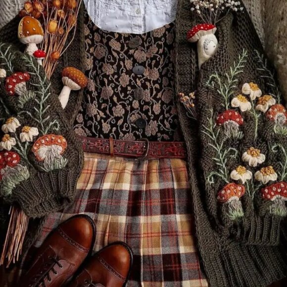 🍄 MYSTERY BOX - GOLBINCORE 🍄 Women's Clothing, Accessories, etc - Picture 2 of 4